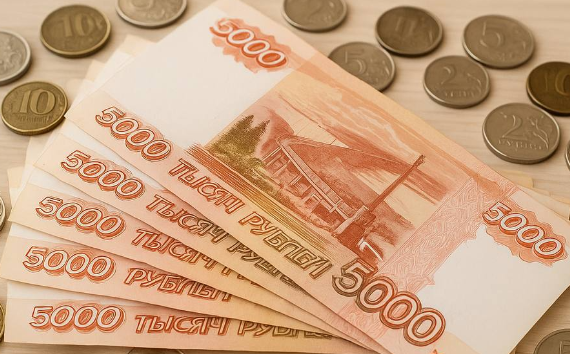 За полгода россияне получат рекордные 220 млрд рублей кешбэка