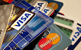 ВТБ узнал, как часто россияне пользуются кредитным картами