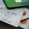 ВТБ начнет оформлять кредитные карты клиентам с 18 лет
